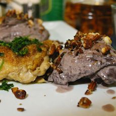 6-24: Mushroom-Almond Chicken