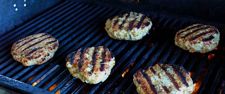 9-25: Juicy Grilled Meat Patties