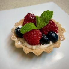 16-45: Raspberry Tartlettes