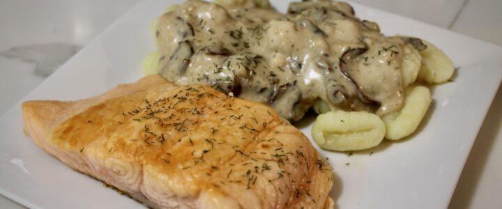 11-18: Salmon Steaks with Mushrooms